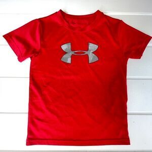 Under Armour Heat Gear Boys Red Short Sleeve Tee Size 6